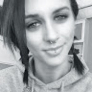 Meet your Posher, Justine